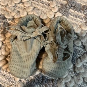 Quincy Mae booties